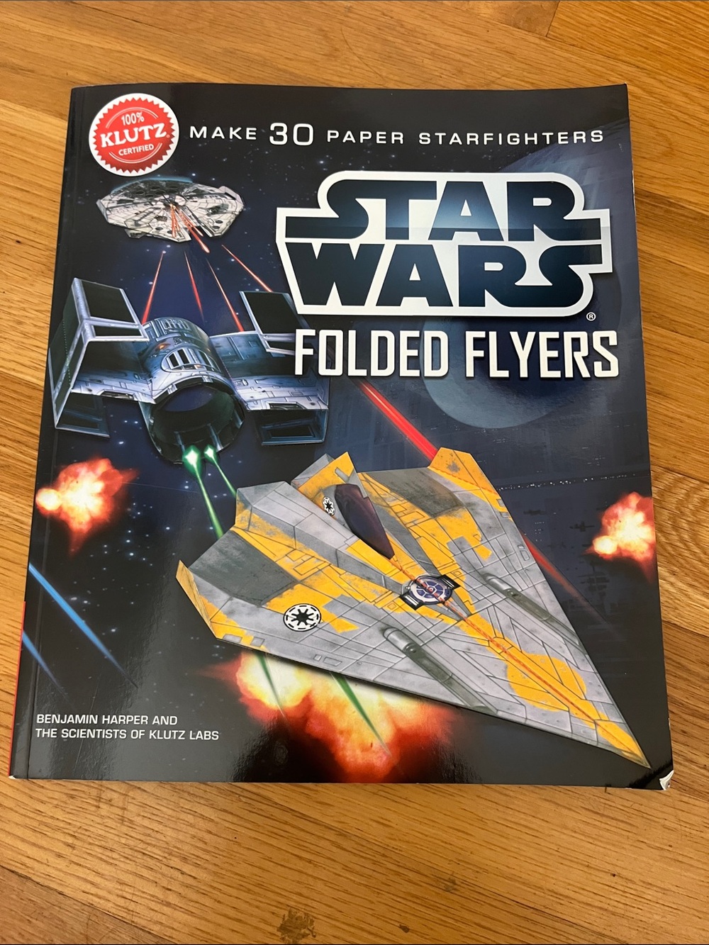 Star Wars Folded Flyers book- makes 30 paper Starfighters